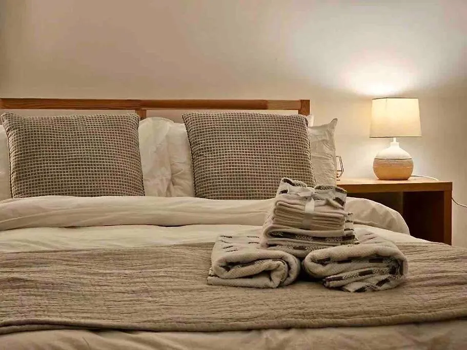 Spitalfields Market Garden Flat London
